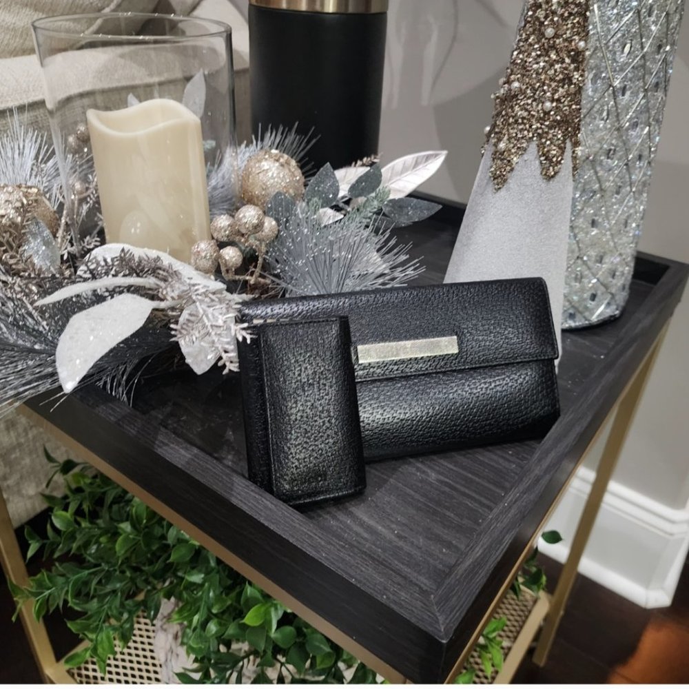 Authentic VGU Gucci Leather Wallet and 6 key Leather Holder